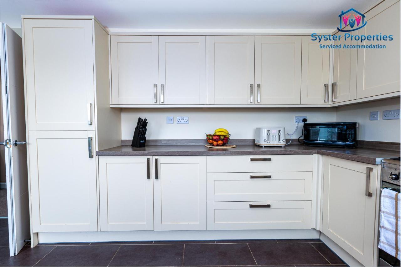 Syster Properties Serviced Accommodation Leicester 5 Bedroom House Glen View Exterior photo